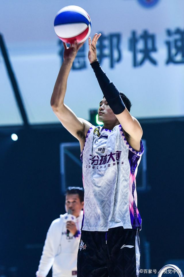 cba全明星赛三分球大赛颇受关注,陈林坚最终夺冠